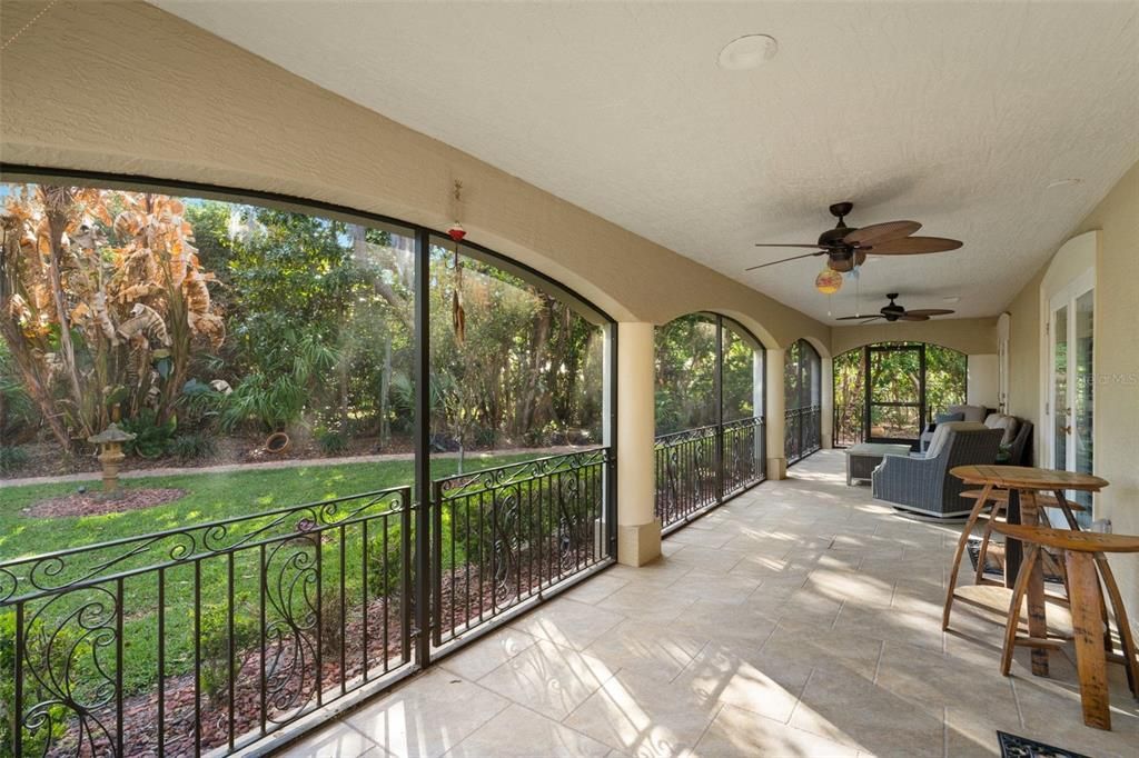 For Sale: $1,840,000 (5 beds, 5 baths, 5825 Square Feet)