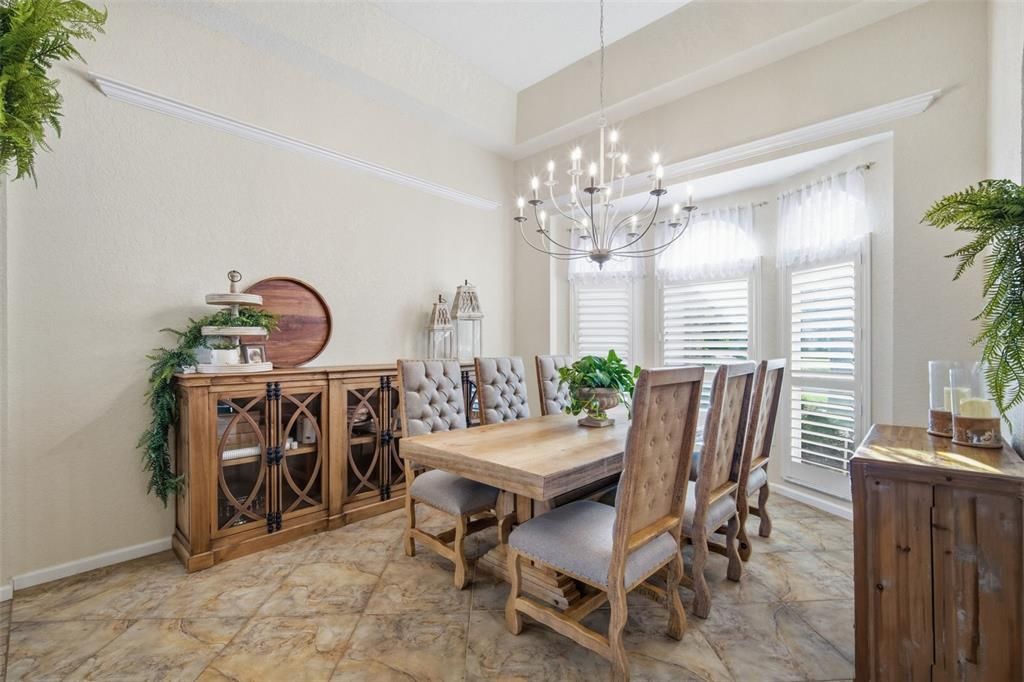 En Venta: $650,000 (3 camas, 2 baños, 3000 Pies cuadrados)