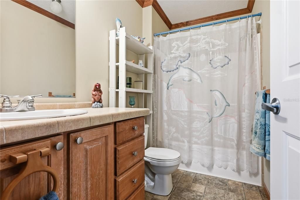 For Sale: $200,000 (3 beds, 2 baths, 1988 Square Feet)