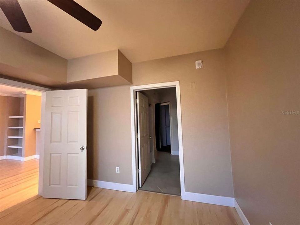 Activo con contrato: $155,000 (1 camas, 1 baños, 710 Pies cuadrados)