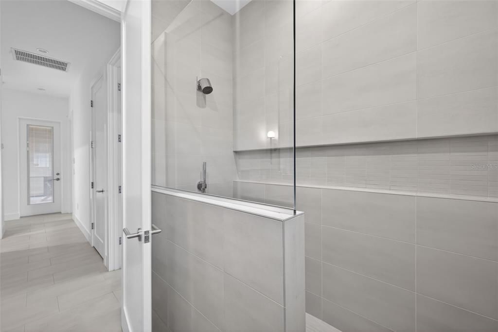 En Venta: $1,489,000 (3 camas, 2 baños, 2186 Pies cuadrados)