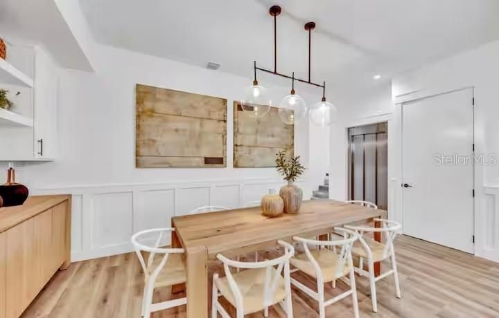 For Sale: $5,390,000 (6 beds, 6 baths, 3504 Square Feet)