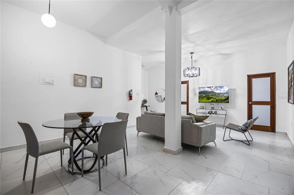 En Venta: $2,690,000 (6 camas, 0 baños, 6500 Pies cuadrados)