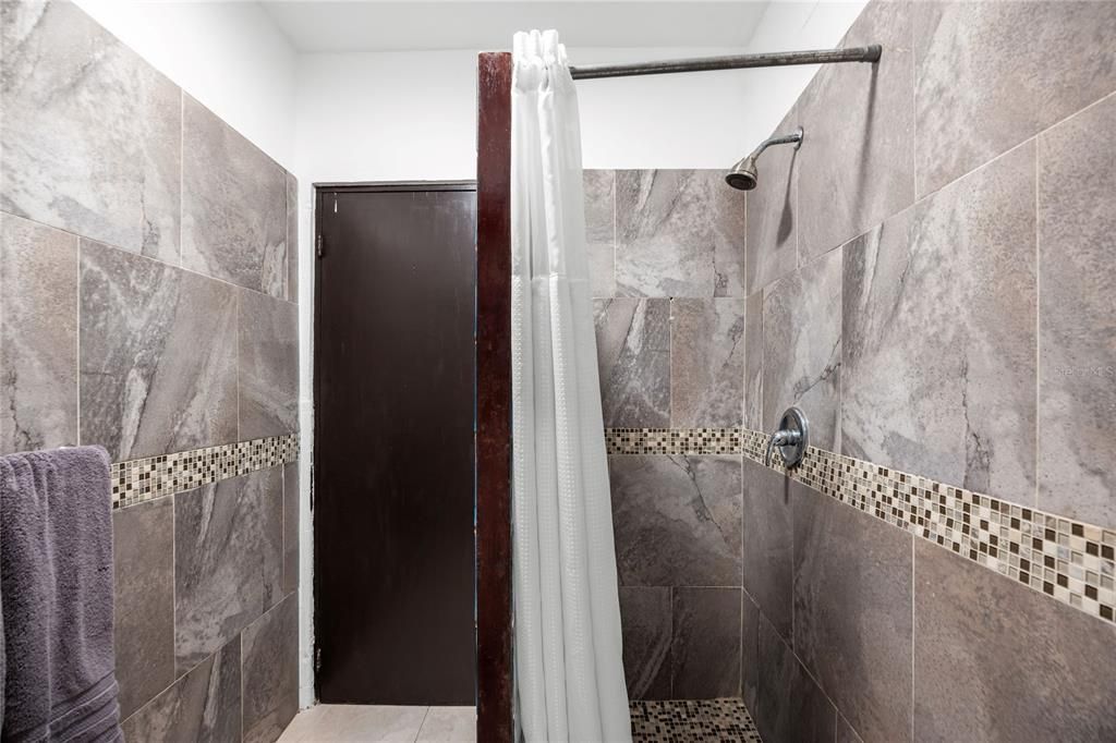 En Venta: $2,690,000 (6 camas, 0 baños, 6500 Pies cuadrados)