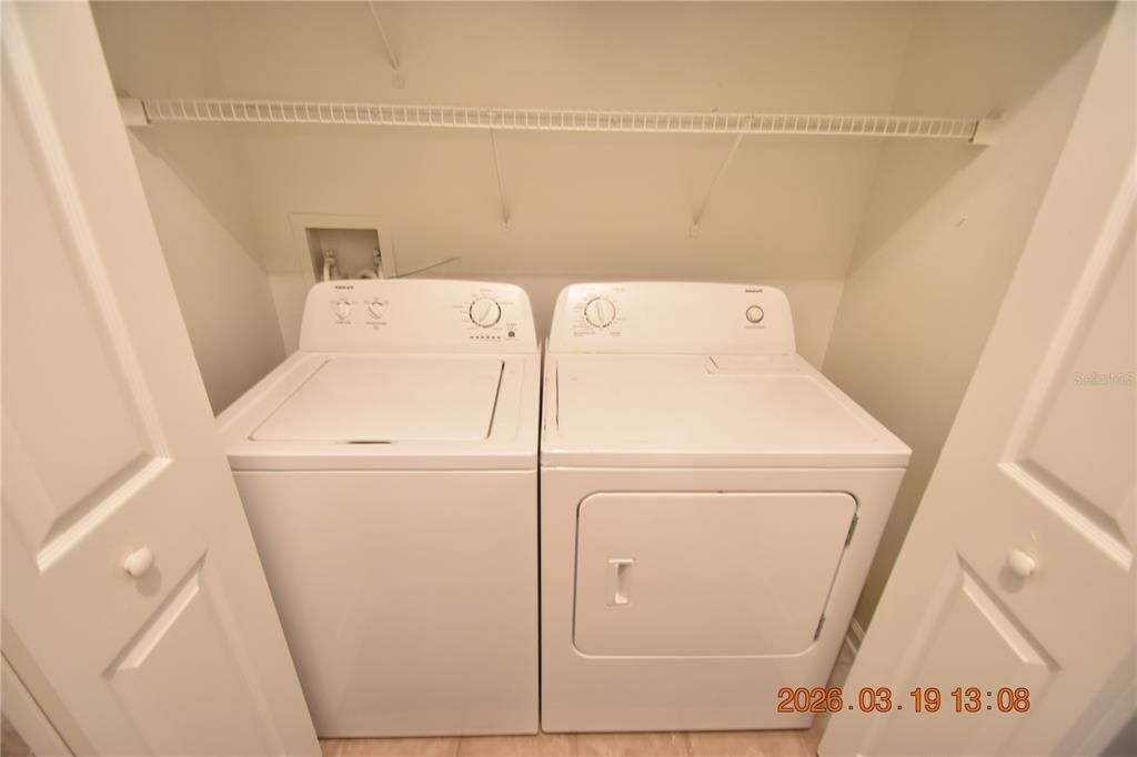 Activo con contrato: $1,650 (2 camas, 1 baños, 978 Pies cuadrados)