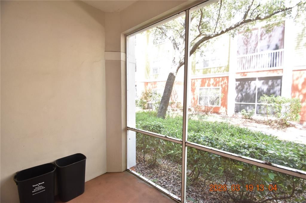 Activo con contrato: $1,650 (2 camas, 1 baños, 978 Pies cuadrados)