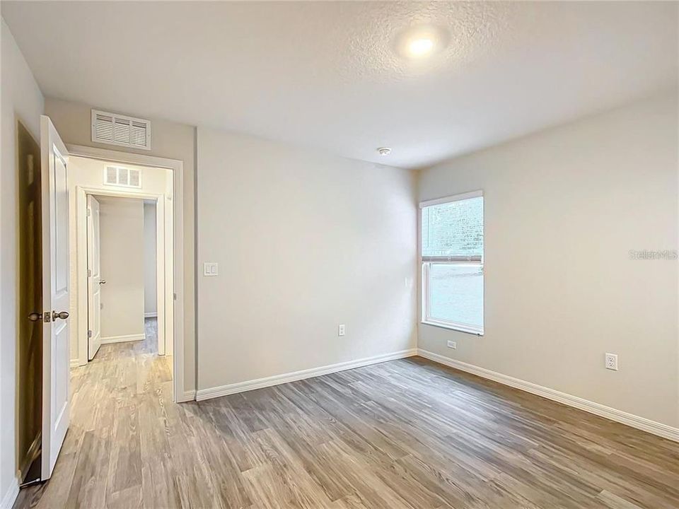 В аренду: $2,000 (2 спален, 2 ванн, 1052 Квадратных фут)