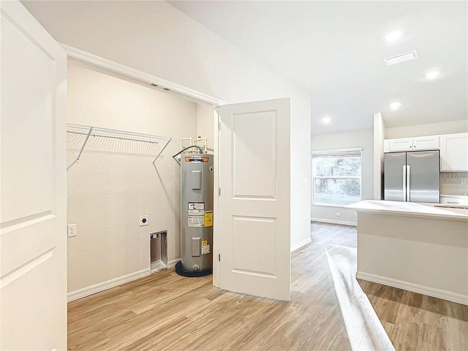 В аренду: $2,000 (2 спален, 2 ванн, 1052 Квадратных фут)