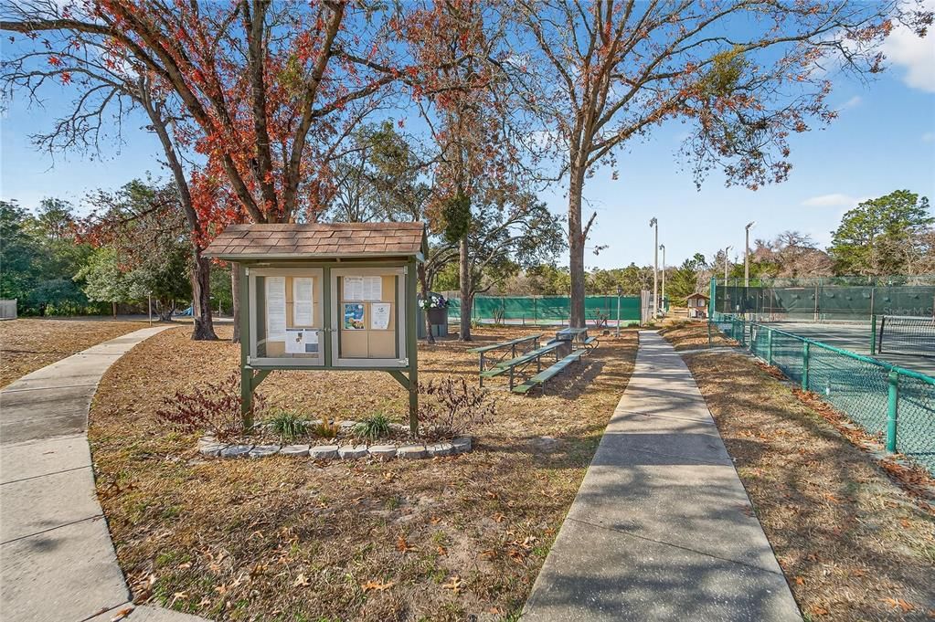 Active With Contract: $350,000 (3 beds, 2 baths, 2364 Square Feet)