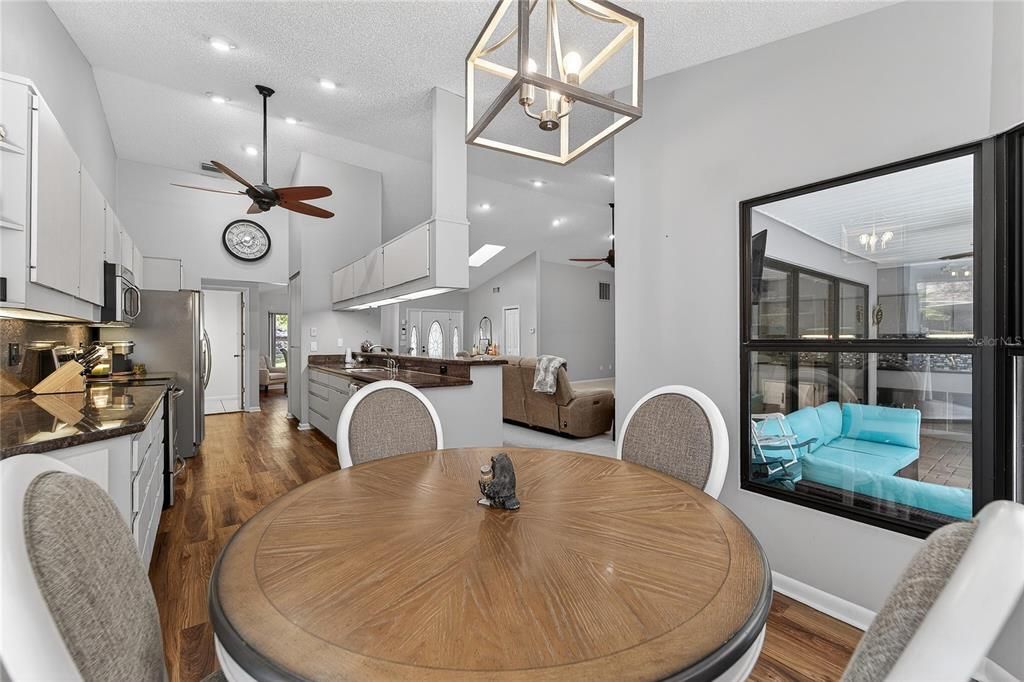Active With Contract: $350,000 (3 beds, 2 baths, 2364 Square Feet)