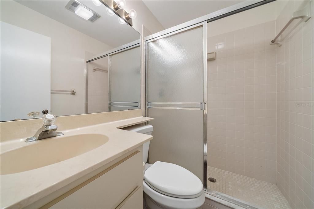 En Venta: $379,000 (3 camas, 3 baños, 2171 Pies cuadrados)