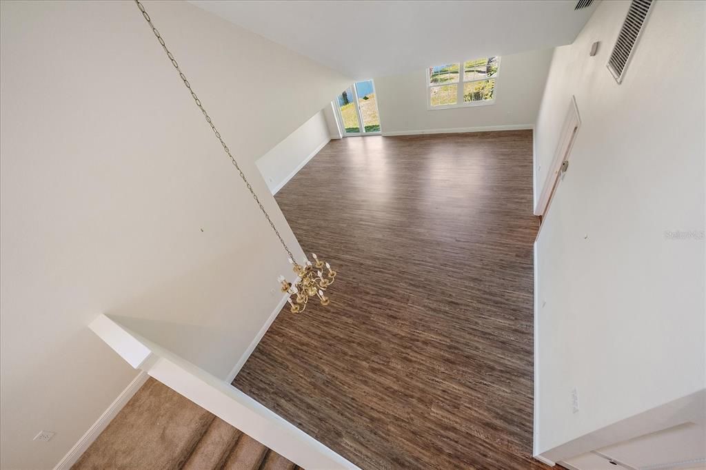En Venta: $379,000 (3 camas, 3 baños, 2171 Pies cuadrados)