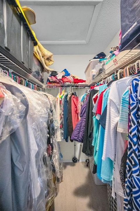 Activo con contrato: $150,000 (2 camas, 2 baños, 1000 Pies cuadrados)