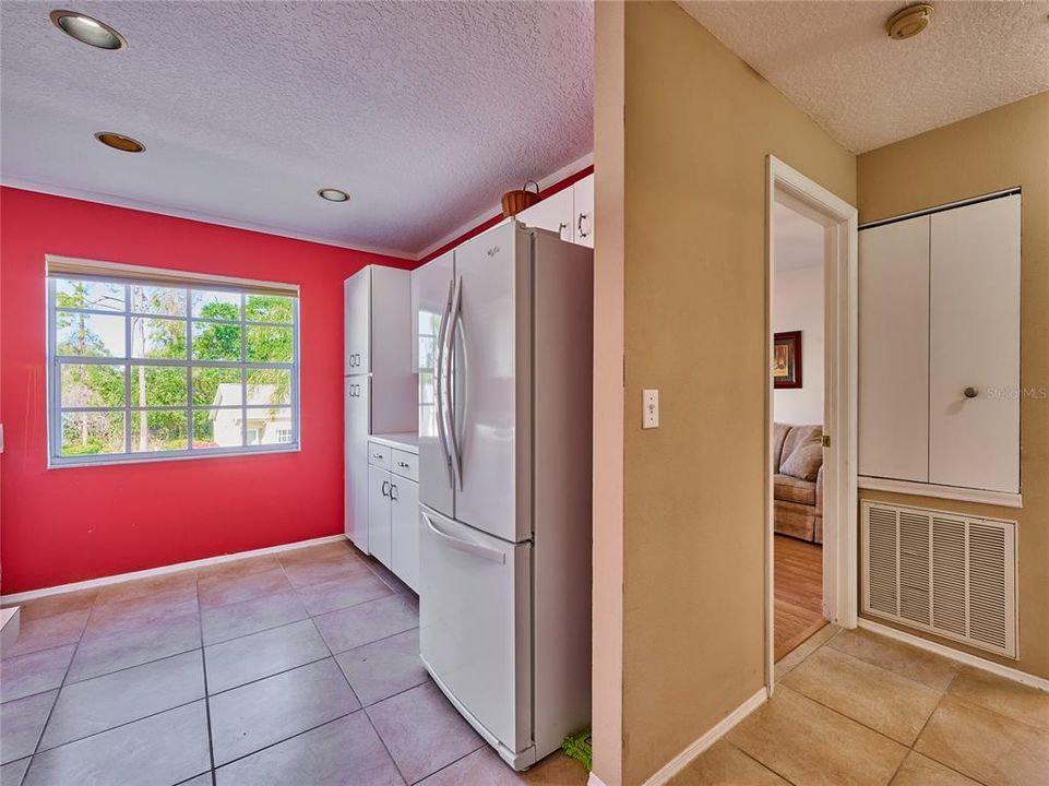 En Venta: $160,000 (3 camas, 2 baños, 1208 Pies cuadrados)