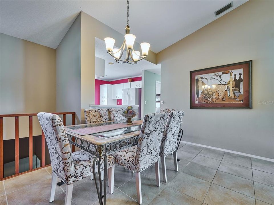 En Venta: $160,000 (3 camas, 2 baños, 1208 Pies cuadrados)