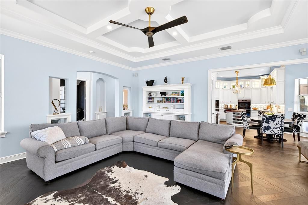 En Venta: $2,950,000 (5 camas, 5 baños, 10717 Pies cuadrados)