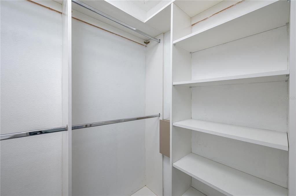 Active With Contract: $3,600 (4 beds, 2 baths, 2578 Square Feet)