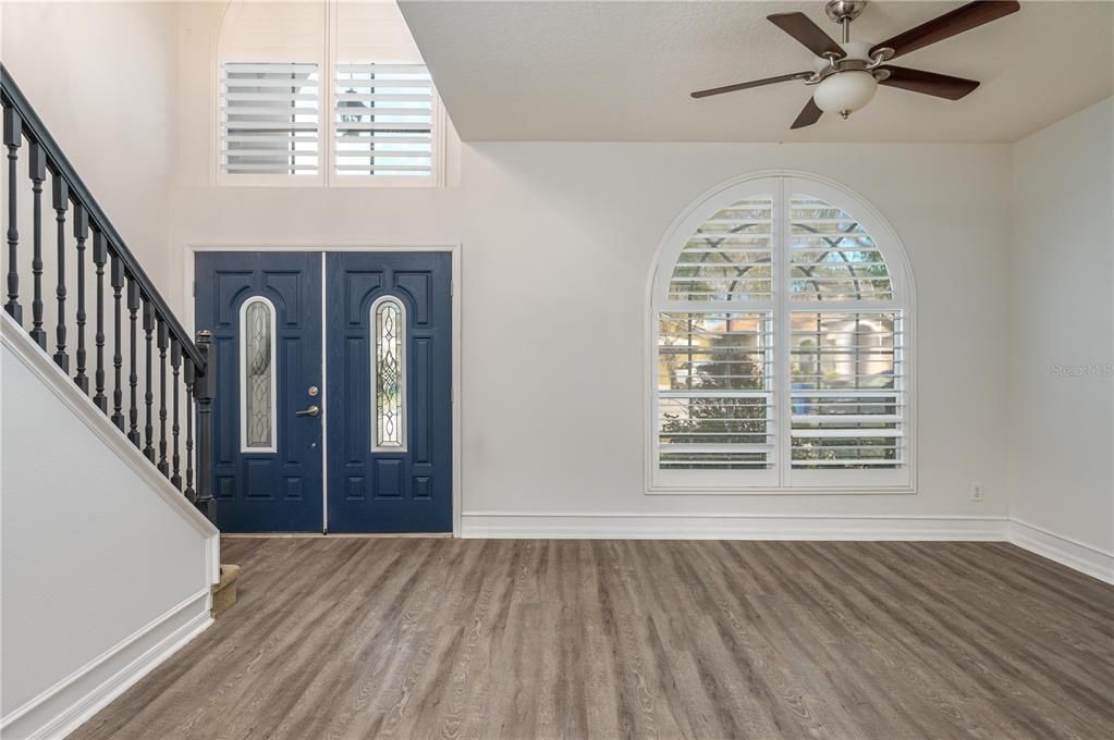 Active With Contract: $3,600 (4 beds, 2 baths, 2578 Square Feet)