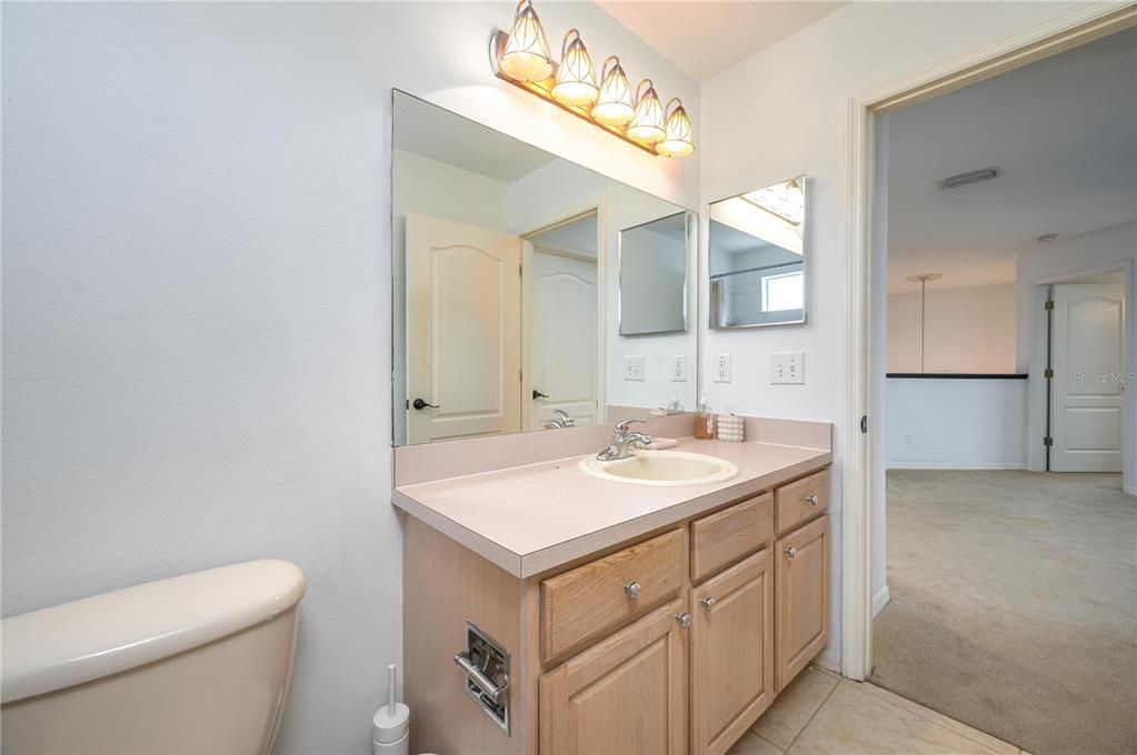 Active With Contract: $3,600 (4 beds, 2 baths, 2578 Square Feet)