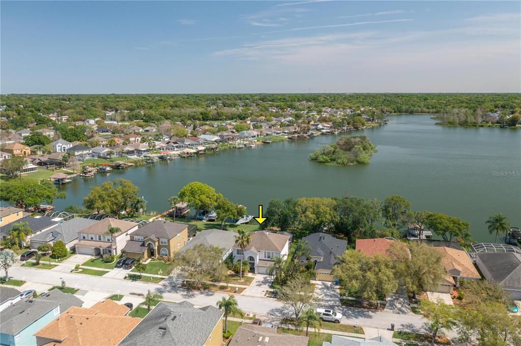 Active With Contract: $3,600 (4 beds, 2 baths, 2578 Square Feet)