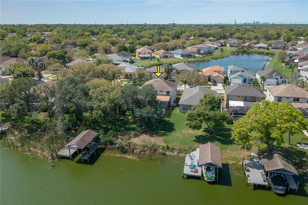 Active With Contract: $3,600 (4 beds, 2 baths, 2578 Square Feet)