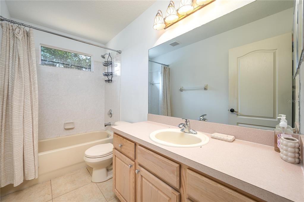 Active With Contract: $3,600 (4 beds, 2 baths, 2578 Square Feet)