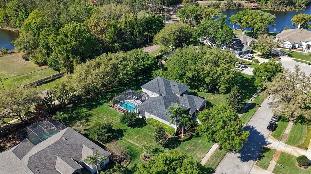 Activo con contrato: $839,900 (4 camas, 3 baños, 3429 Pies cuadrados)