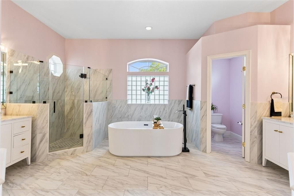 Active With Contract: $689,900 (4 beds, 3 baths, 2641 Square Feet)