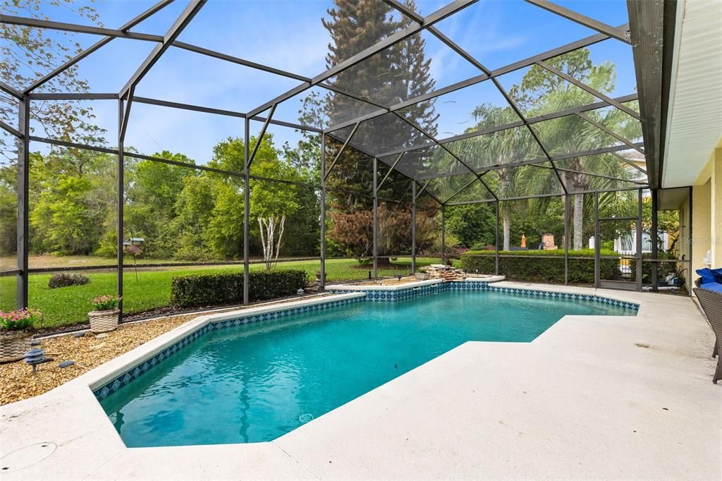 Active With Contract: $689,900 (4 beds, 3 baths, 2641 Square Feet)