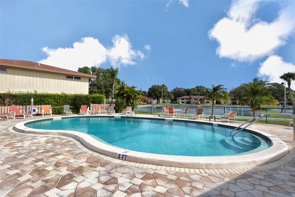 Active With Contract: $185,000 (2 beds, 2 baths, 1146 Square Feet)