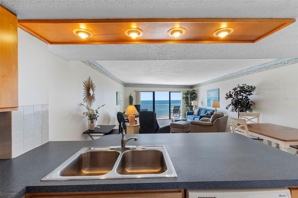 En Venta: $635,000 (1 camas, 1 baños, 875 Pies cuadrados)