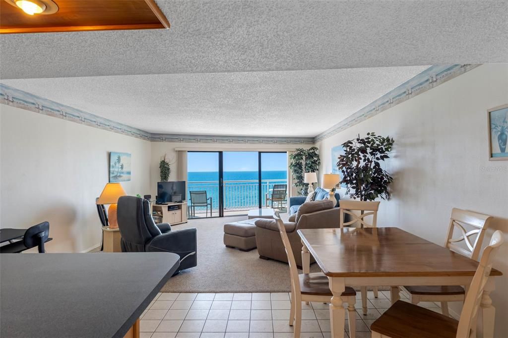 En Venta: $635,000 (1 camas, 1 baños, 875 Pies cuadrados)