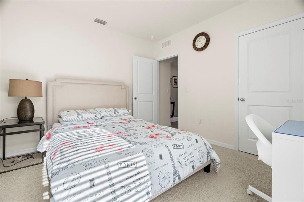 For Sale: $320,000 (3 beds, 2 baths, 1676 Square Feet)