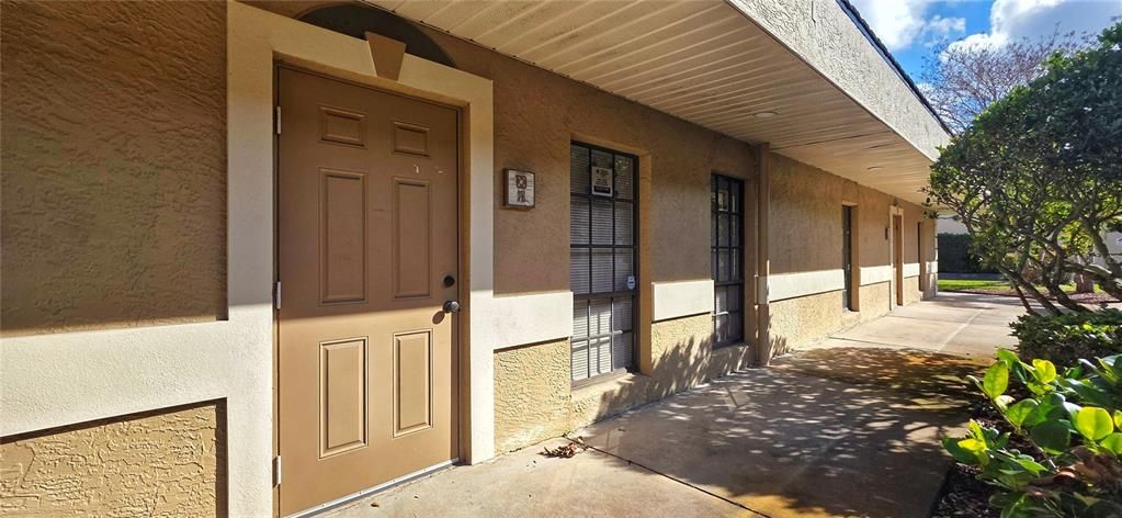 En Venta: $250,000 (0 camas, 0 baños, 1050 Pies cuadrados)