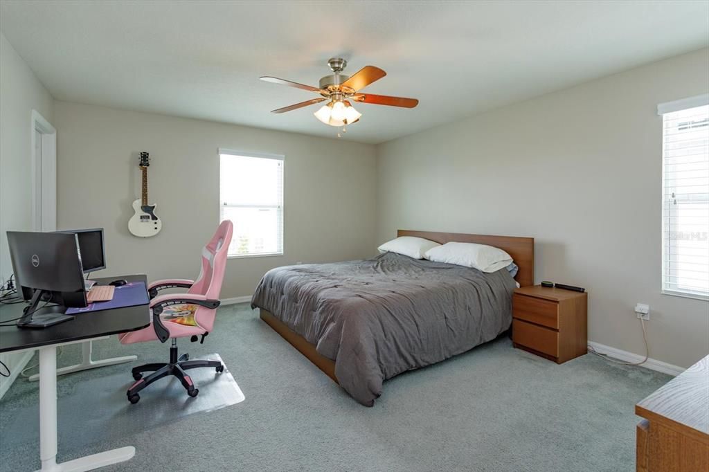 Active With Contract: $850,000 (5 beds, 4 baths, 3793 Square Feet)