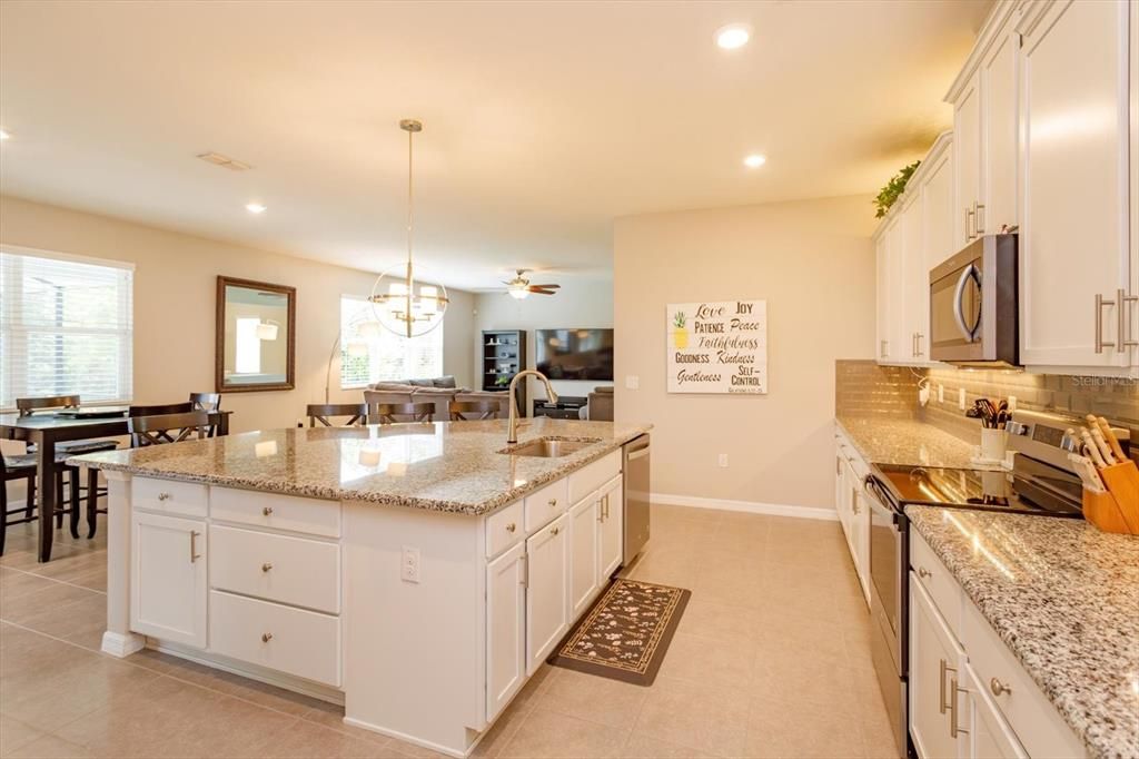 Active With Contract: $850,000 (5 beds, 4 baths, 3793 Square Feet)