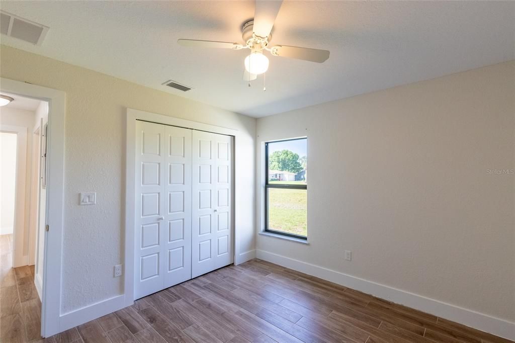 На продажу: $447,000 (4 спален, 0 ванн, 1968 Квадратных фут)