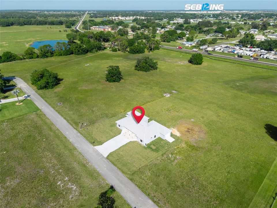 На продажу: $447,000 (4 спален, 0 ванн, 1968 Квадратных фут)