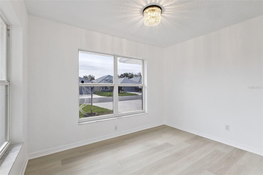 For Sale: $424,900 (3 beds, 2 baths, 2402 Square Feet)