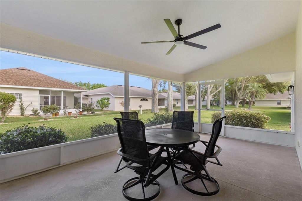 For Sale: $424,900 (3 beds, 2 baths, 2402 Square Feet)