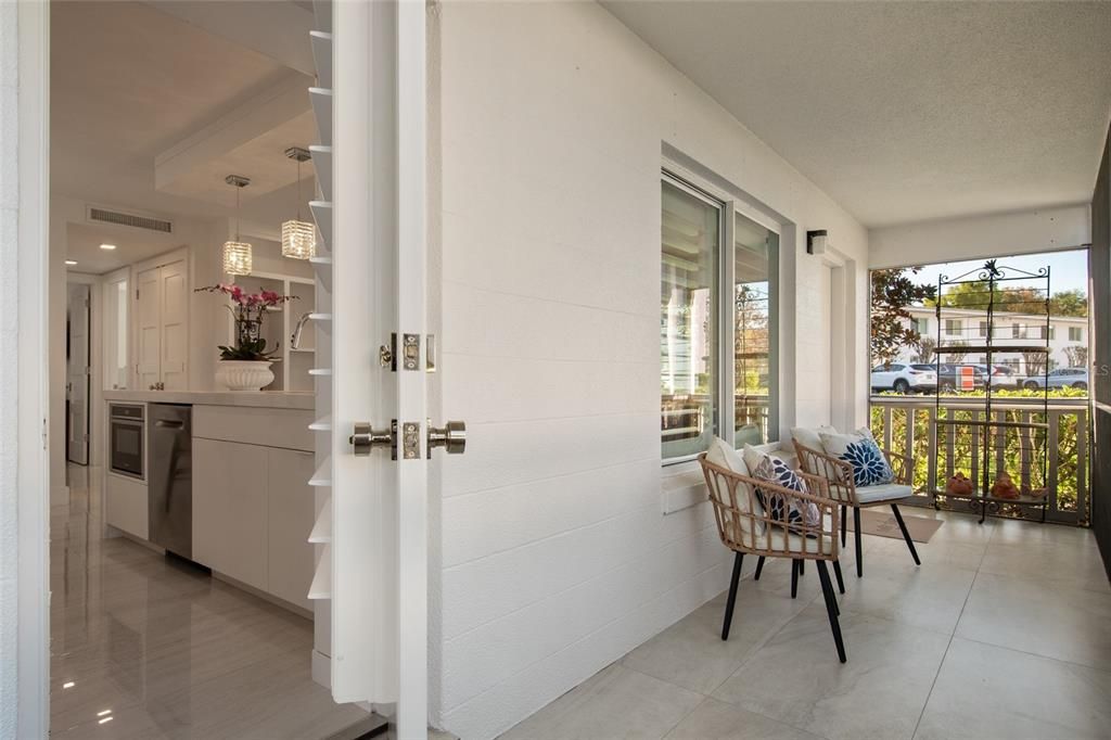 En Venta: $469,900 (2 camas, 2 baños, 816 Pies cuadrados)