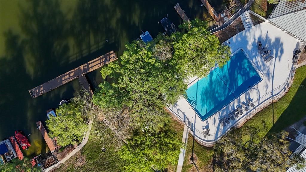 En Venta: $469,900 (2 camas, 2 baños, 816 Pies cuadrados)
