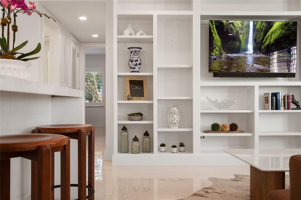 En Venta: $469,900 (2 camas, 2 baños, 816 Pies cuadrados)