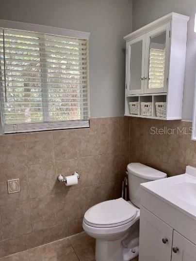 出租: $3,800 (4 贝兹, 3 浴室, 1590 平方英尺)