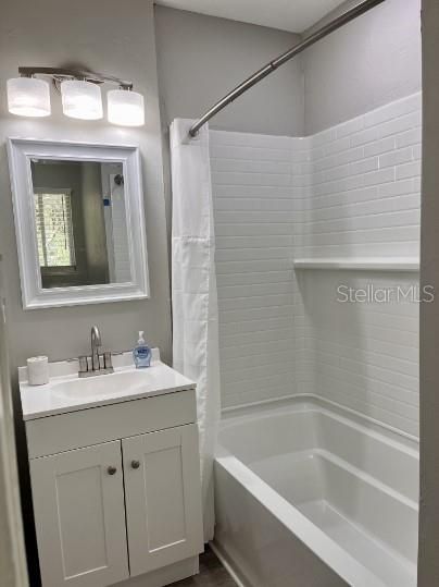 出租: $3,800 (4 贝兹, 3 浴室, 1590 平方英尺)