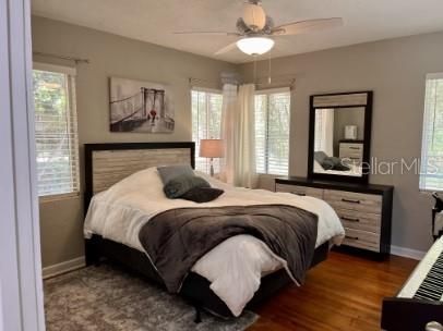 出租: $3,800 (4 贝兹, 3 浴室, 1590 平方英尺)