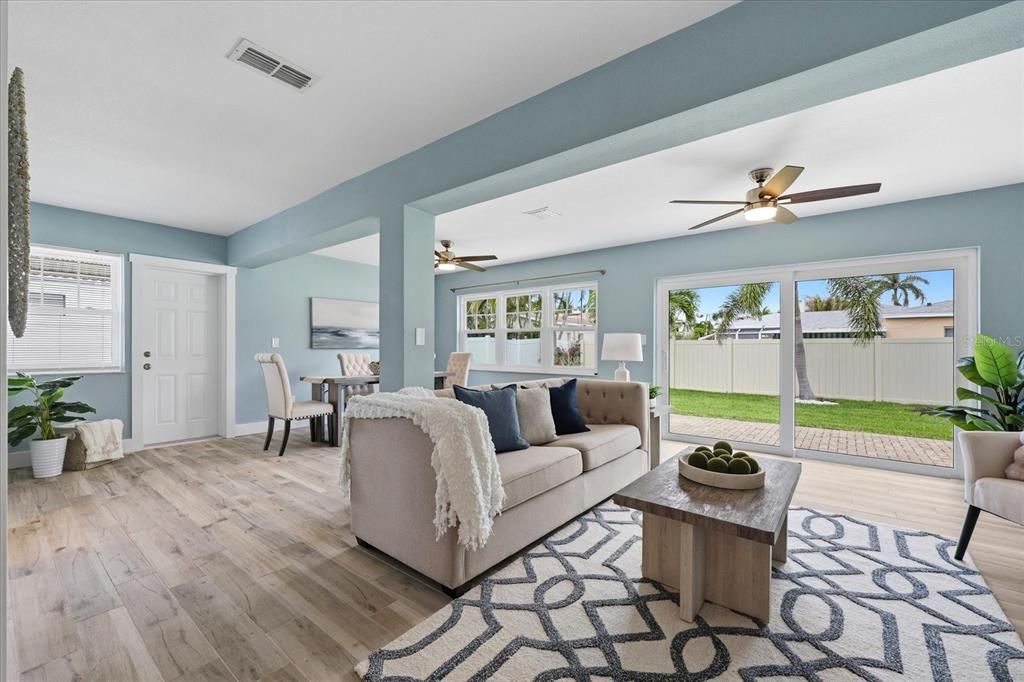 For Sale: $725,000 (2 beds, 2 baths, 1698 Square Feet)