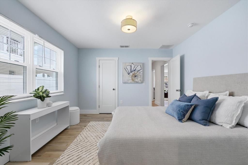 For Sale: $725,000 (2 beds, 2 baths, 1698 Square Feet)