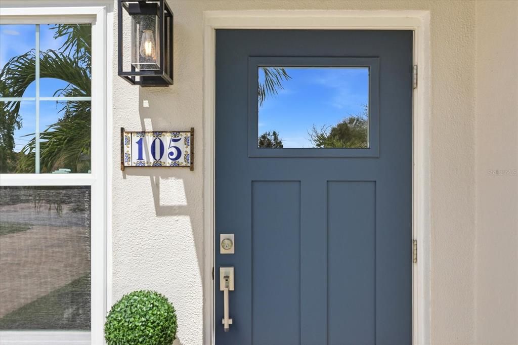 For Sale: $725,000 (2 beds, 2 baths, 1698 Square Feet)