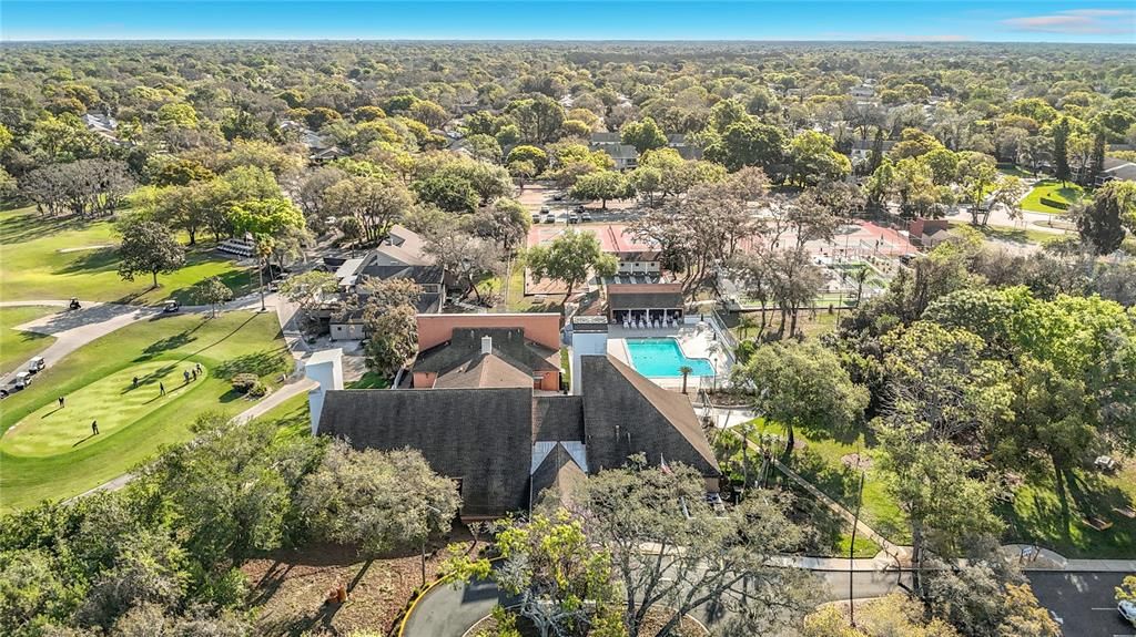 На продажу: $139,900 (2 спален, 2 ванн, 1144 Квадратных фут)